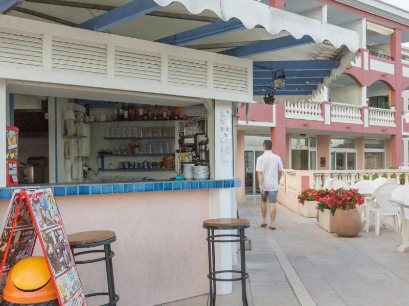 فيلا Superbe 2 Piece Tout Confort , Piscine /Ac/Parking فيليوفرُنش سور مير المظهر الخارجي الصورة
